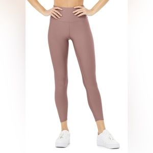 Alo Airlift Leggings in Woodrose (XS)